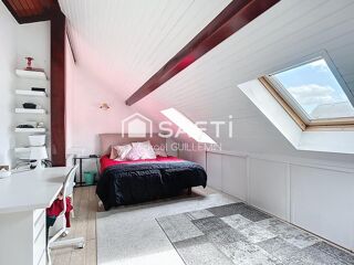  Maison � vendre 8 pi�ces 219 m�