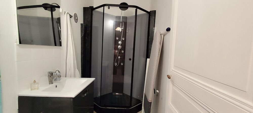 Vente Maison Maison lumineuse 110 m², dépendances, campagne Poursay-garnaud