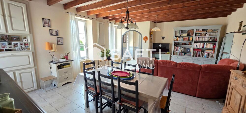 Vente Maison Longère 173m², 5 chambres, 1 bureau, dépendances + 1260m² de terrain. La foret-sur-sevre