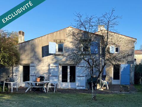   Jolie maison d'environ 111 m2 proche de tous commerces Maison - 5 pi�ce(s) - 111 m�