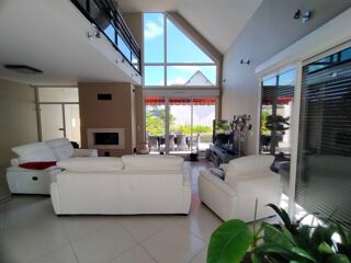  Maison � vendre 9 pi�ces 448 m�