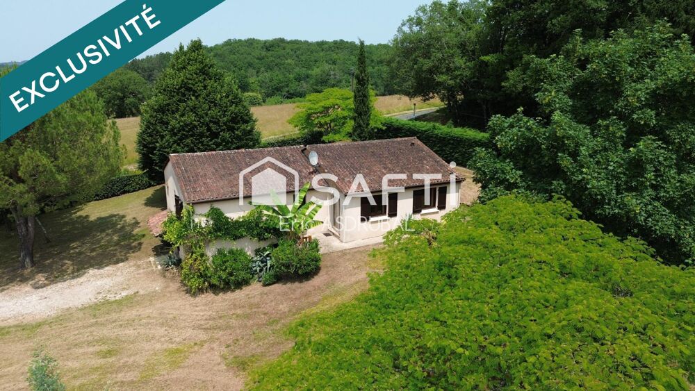 Vente Maison Villa traditionnelle de 109 m² plain-pied avec beau jardin et vue. Castels et bezenac