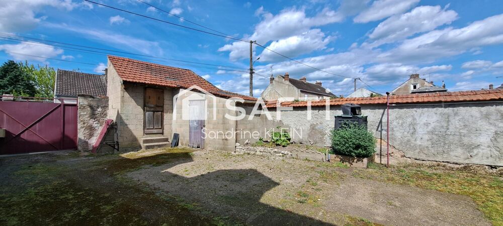 Maison de ville, 5 pièces avec atelier et cour