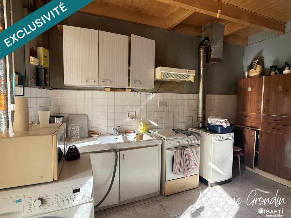 MAISON DE BOURG 117M2-PROCHE SAINT JEAN D'ANGÉLY