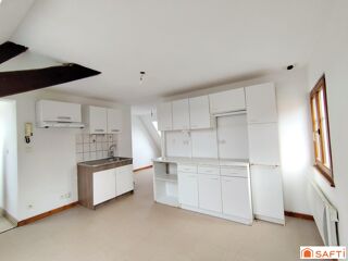  Appartement à louer 4 pièces 48 m²