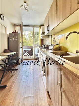  Appartement � vendre 3 pi�ces 65 m�