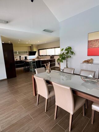  Maison à vendre 6 pièces 183 m²