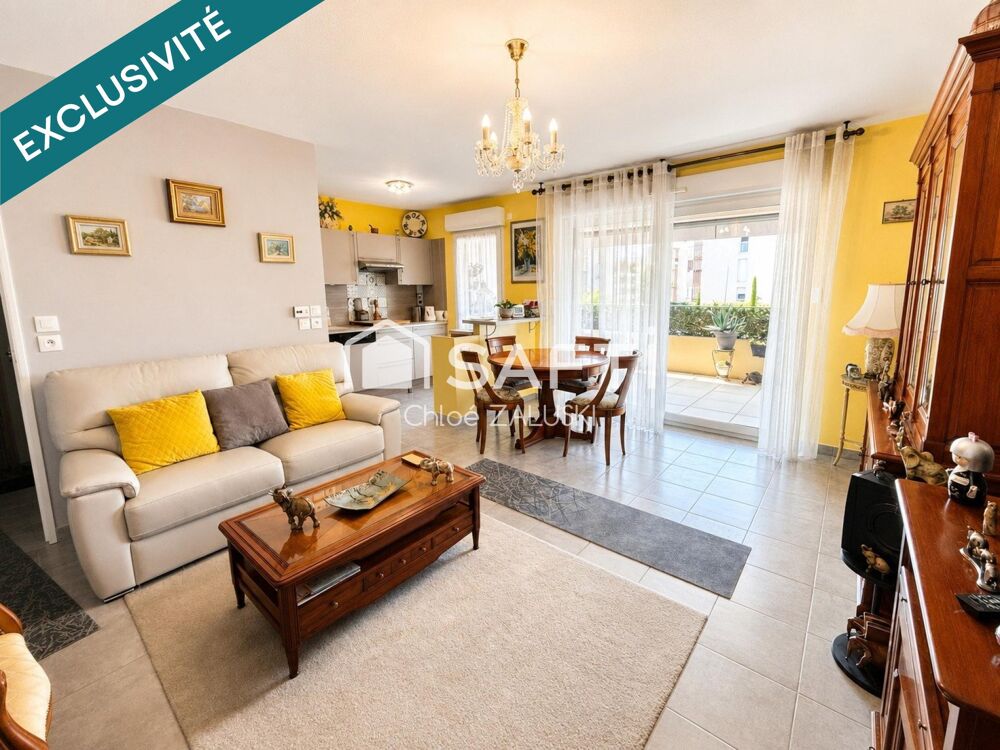 Appartement T4 avec piscine, garage et place de parking privative