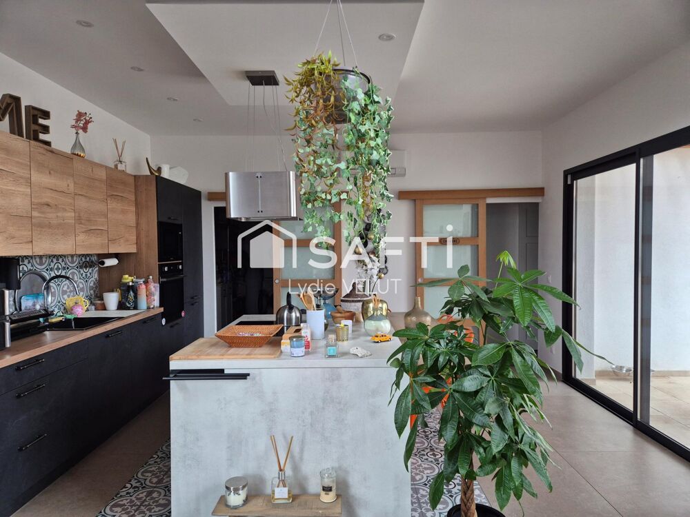 � vendre  Maison P�lissanne (13330)