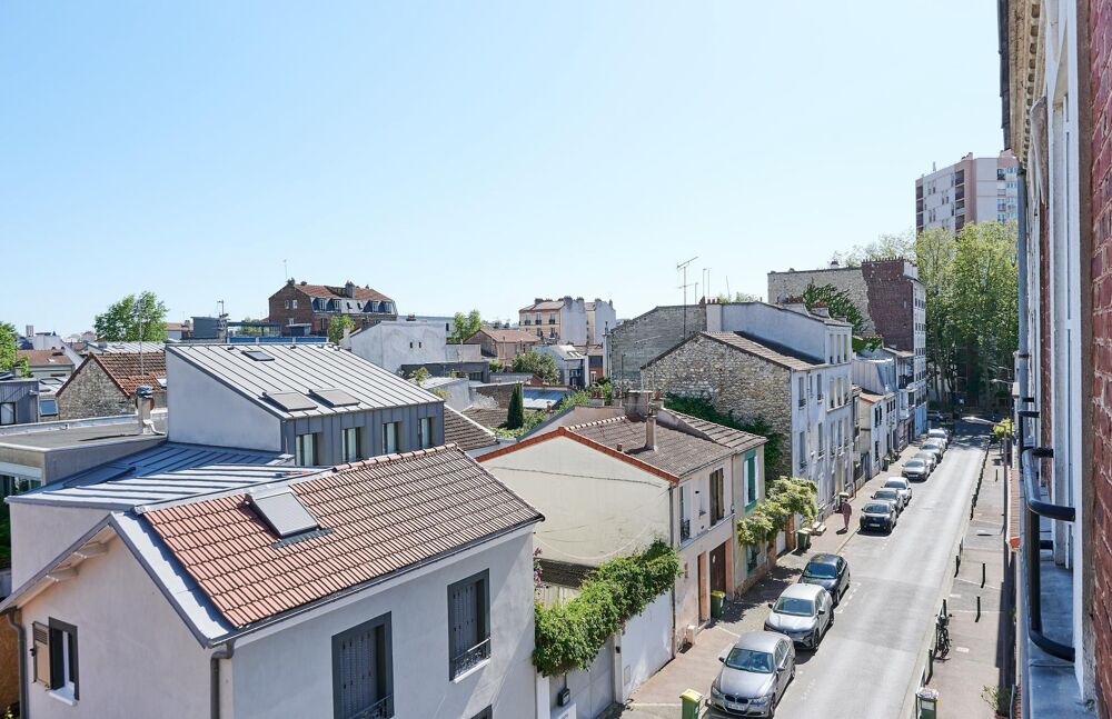 Appartement entièrement rénové situé au calme
