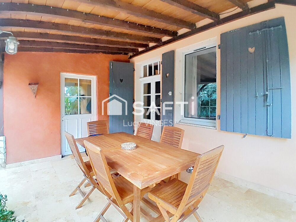 Vente Maison Jolie maison avec beaucoup de charme, grande piscine et parc ombragé. Caillac