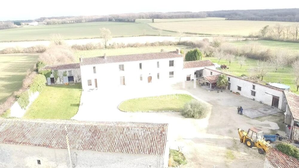 � vendre  Maison Chives (17510)