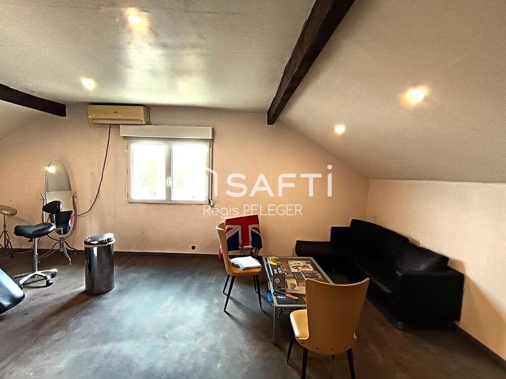 Vente Maison Maison Joncherey, bien située sur un beau terrain Joncherey
