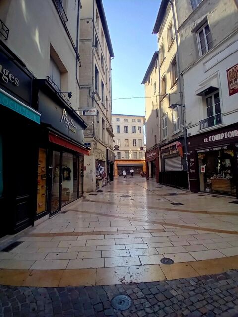 Murs Commerciaux au Cur d'Avignon 313500 84000 Avignon