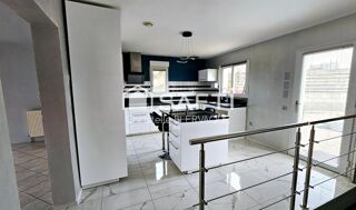  Maison � vendre 5 pi�ces 150 m�