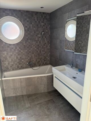  Appartement � vendre 3 pi�ces 85 m�