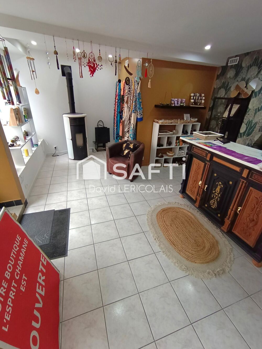 LOGEMENT ENTIEREMENT REFAIT A NEUF
