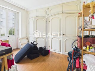  Appartement à vendre 9 pièces 181 m²