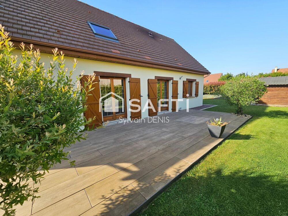 Maison familiale 145 m² de 5 chambres sur 907 m² de terrain