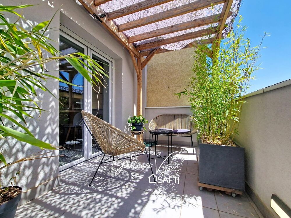 Maison rénovée avec terrasse aux portes de Lyon