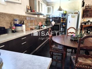  Maison  vendre 8 pices 180 m