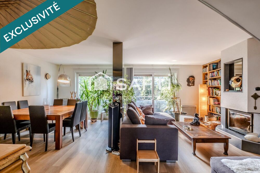 A Veigy-Foncenex (74140), duplex de charme aux beaux volumes avec piscine, à deux pas de la frontière.