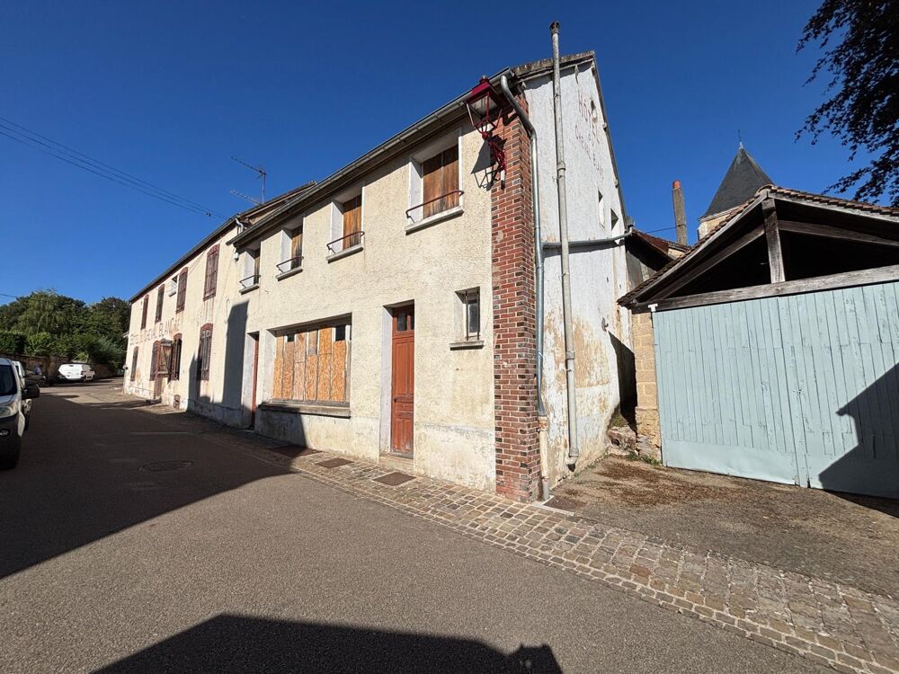 Vente Immeuble Ancien Hôtel 11 Chambres à Mezilles Mezilles