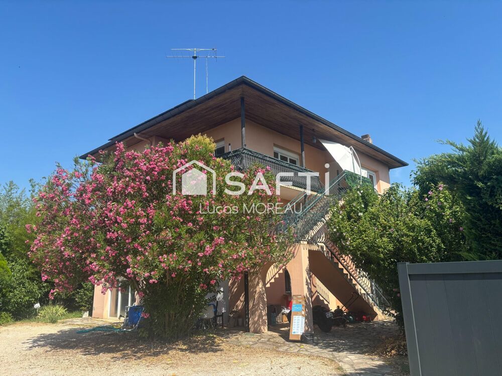 Appartement 7 pièces 164 m² · à Montauban · 164 m² · 180 000 €