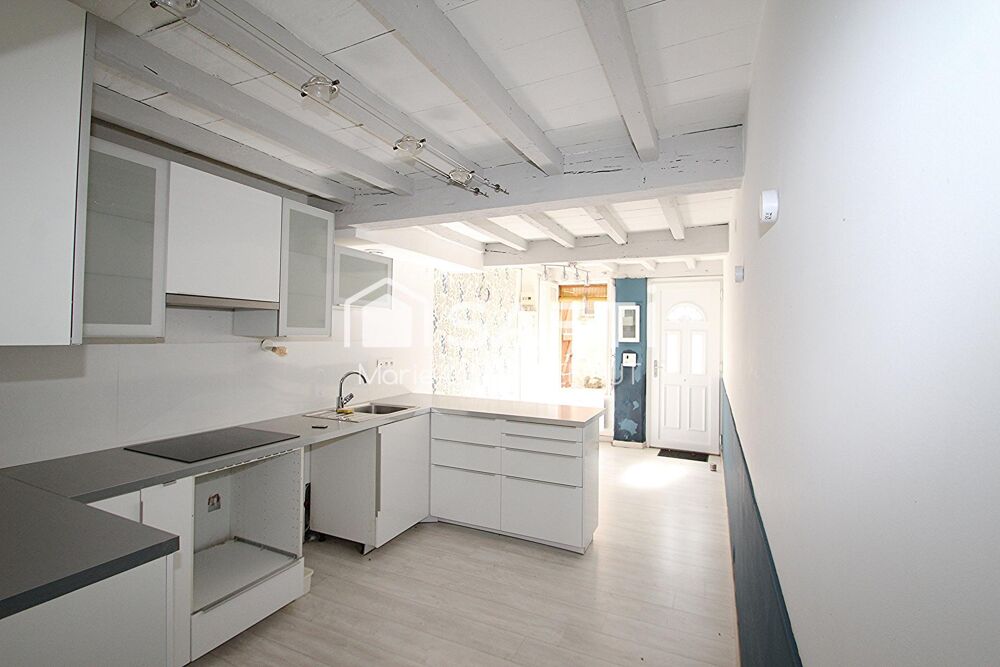 Maison de village sans extérieur - 2 chambres - 2 salles de bains - 2 toilettes - 2 entrées