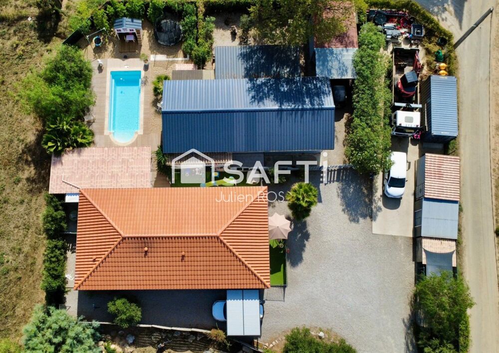 VILLA RÉCENTE AVEC CHALET INDÉPENDANT, PISCINE ET GRAND PARKING