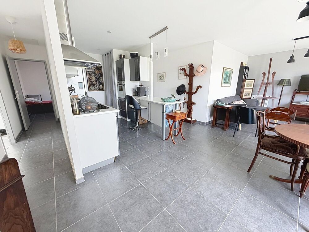 Vente Maison Maison de plain pied dans le bourg Latresne