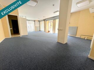  Immeuble à vendre 220 m²