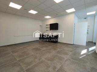   Bureau en espace ouvert au RDC emplacement visible La rochelle