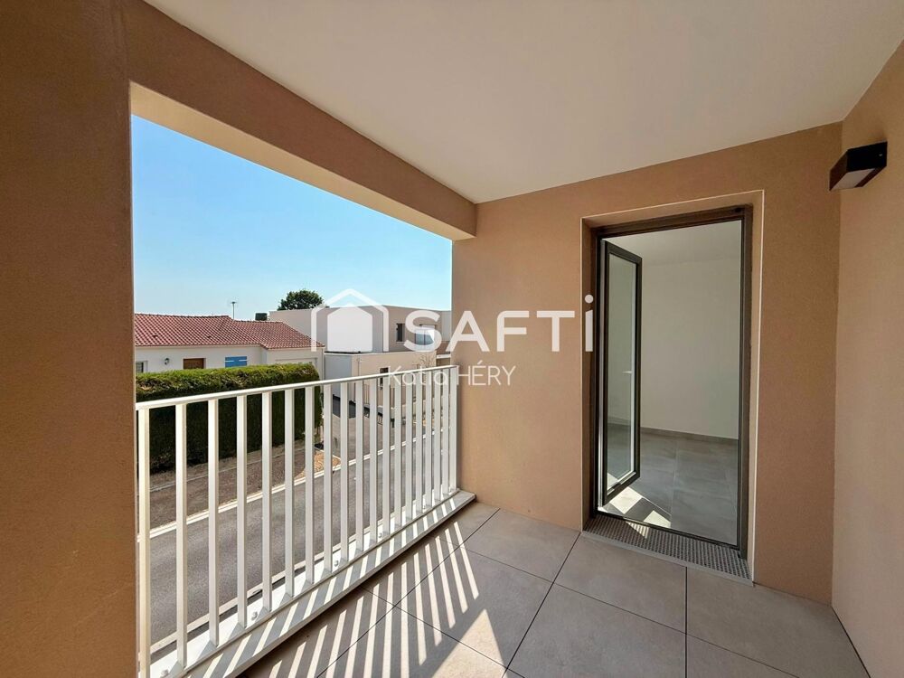 T3 LUMINEUX AVEC BALCON  RÉSIDENCE RÉCENTE  2 PARKINGS
