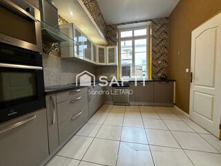  Maison à vendre 9 pièces 221 m²