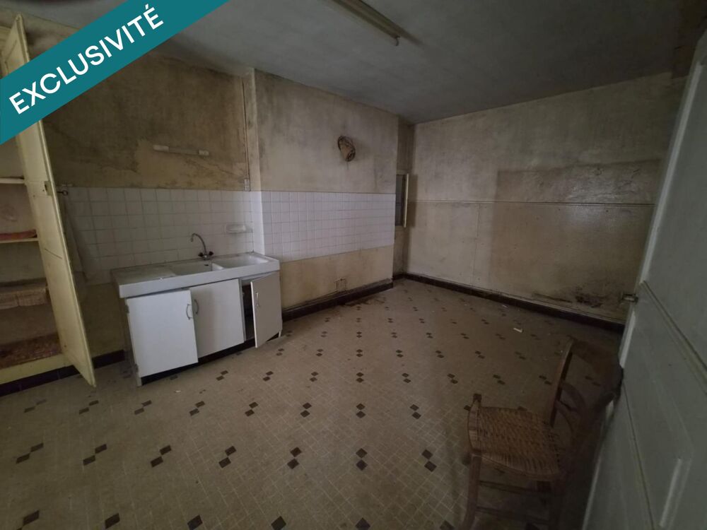 Vente Maison Corps de ferme avec maison et très belles granges Naves