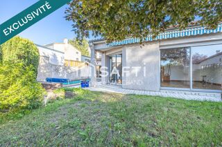  Maison � vendre 6 pi�ces 205 m�