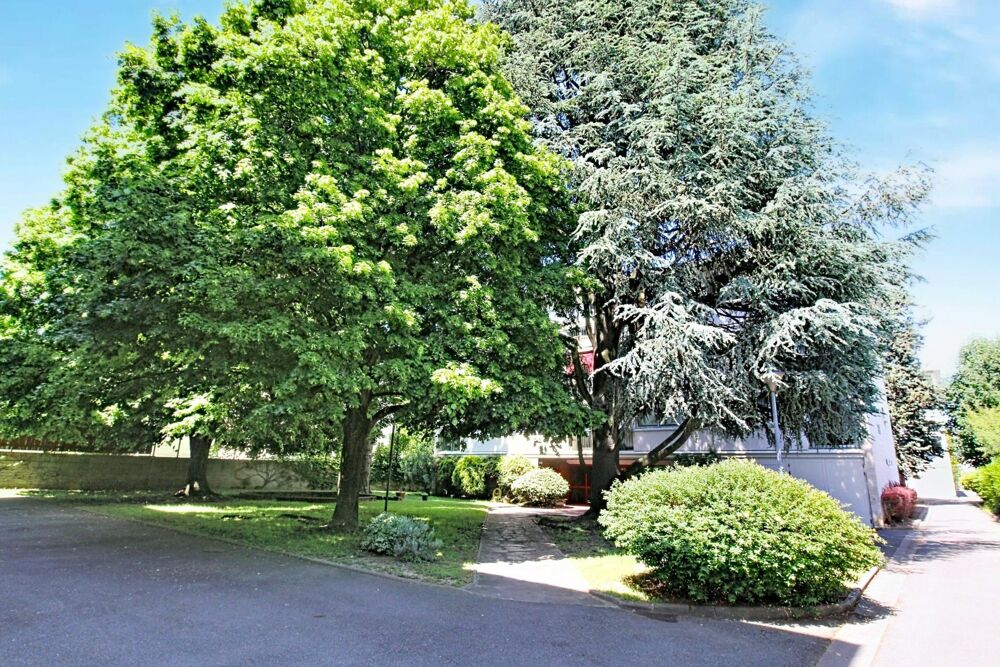 Résidence arborée et sécurisée - Quartier résidentiel