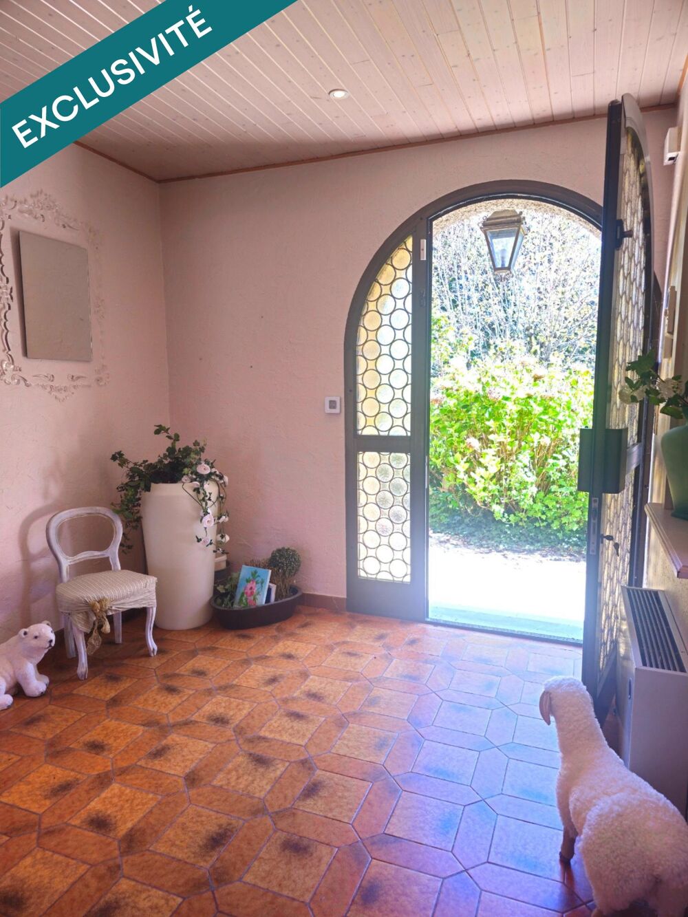 MONTFERRAND PROPRIETE FAMILIALE SUR 77A DE TERRAIN