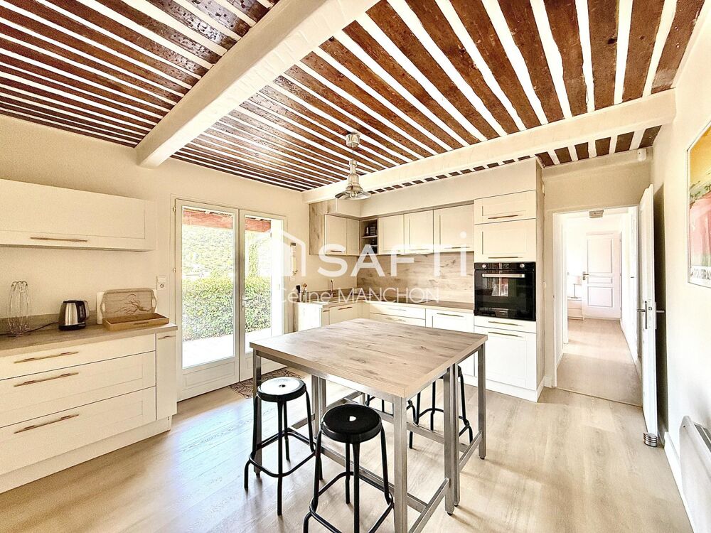Vente Maison Villa d'inspiration provençale, entièrement rénovée associant authenticité et prestations contemporaines Ollioules