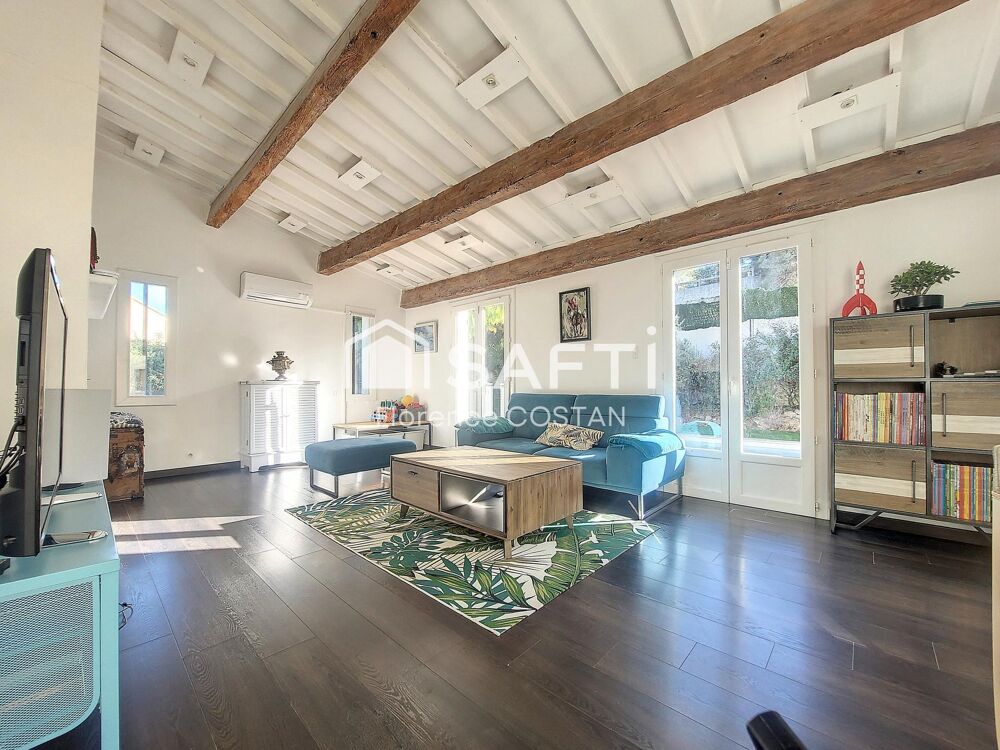 Maison proche village de 138 m² avec piscine sur terrain de 640 m²