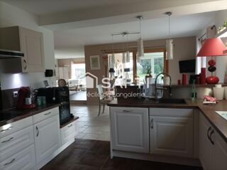  Maison  vendre 7 pices 188 m