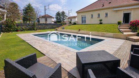   Seulement � 10 min du centre de Pau et 5 min de SAFRAN Maison - 6 pi�ce(s) - 190 m�