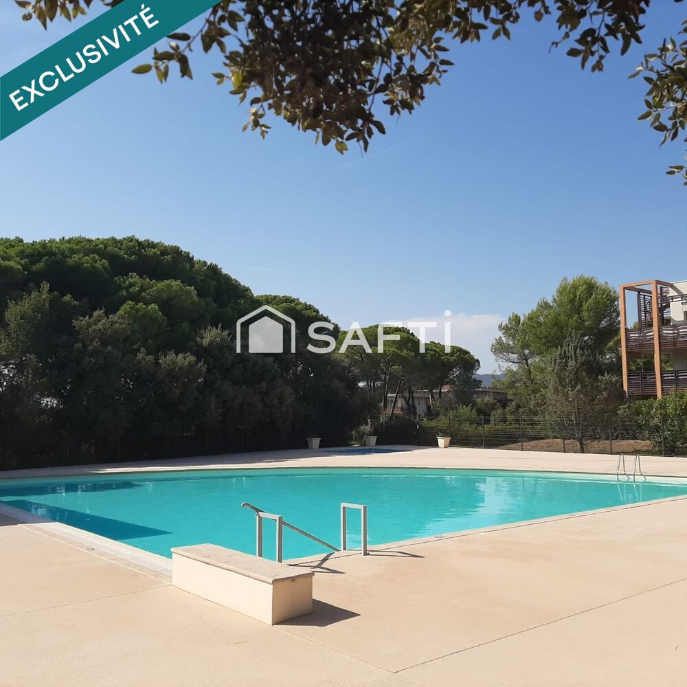 Vente Appartement Proche des accès autoroutiers, Résidence sécurisée avec gardien et piscine, appartement de type 3 avec spacieux balcon, garage Frejus