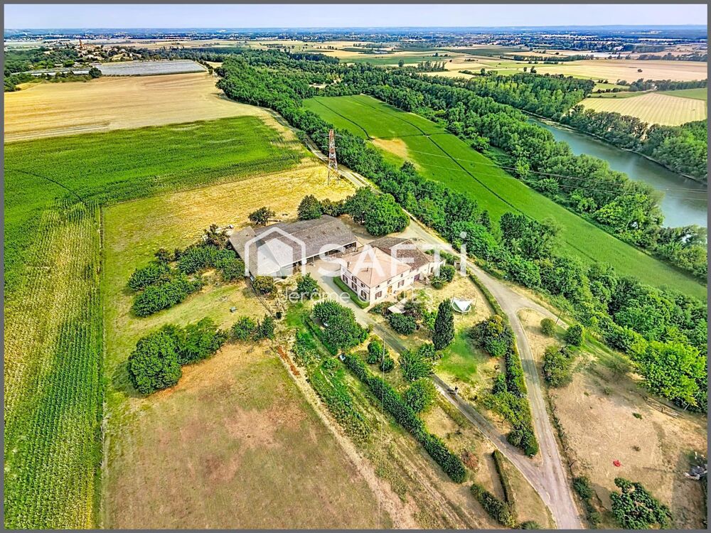 Magnifique corps de ferme rénové de plus de 300 m2 avec Gîte & chambres dhôtes