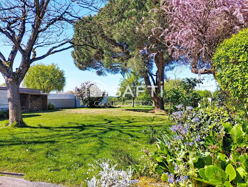 Maison 6 pièces 161 m² · à Tiffauges · 161 m² · 245 000 €