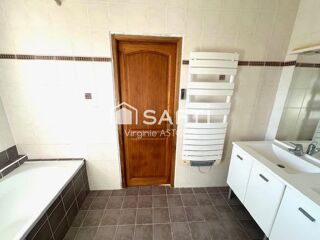  Maison � vendre 5 pi�ces 213 m�