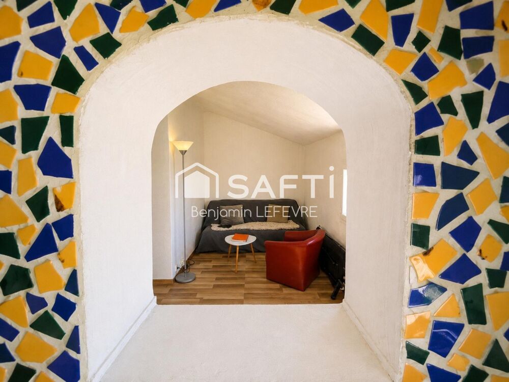 Vente Appartement RUE ST JACQUES T2 DERNIER ÉTAGE ASCENSEUR BALCON Marseille 6