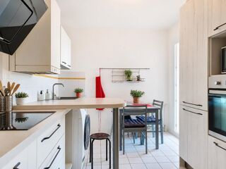  Appartement à vendre 4 pièces 77 m²