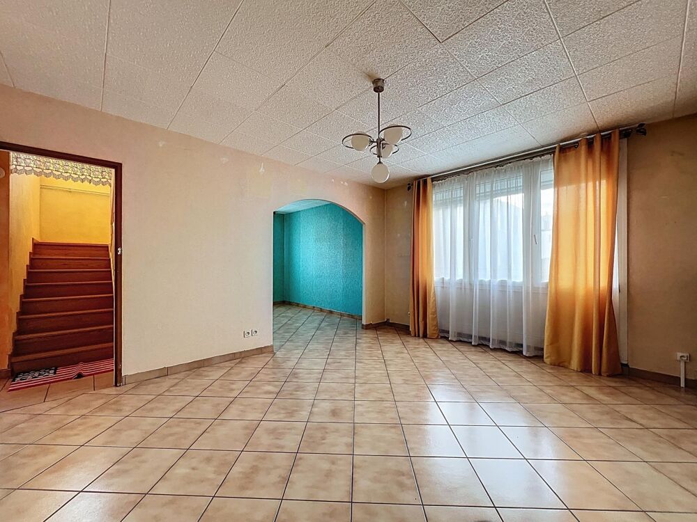Vente Maison En exclusivité – Maison 97 m² – 4 chambres – Bureau – Jardin – Guénange Guenange